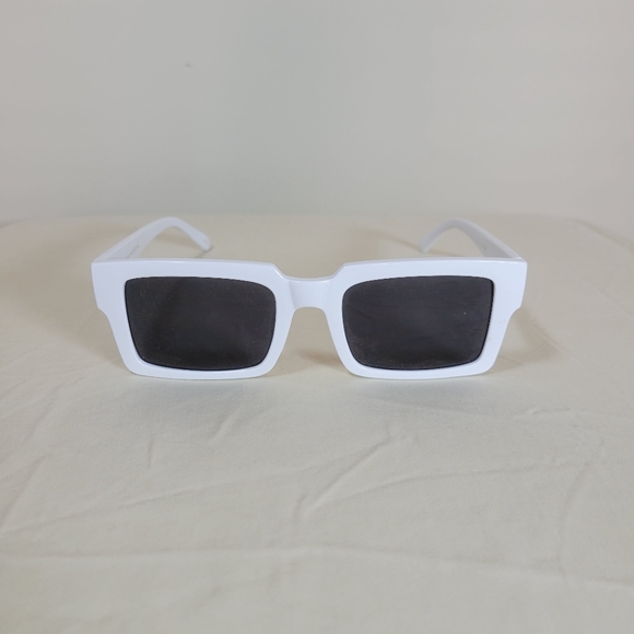 Rare ZeroUV White Retro Modern Square Flat Lens Flat Top Sunglasses C732 - Picture 3 of 8
